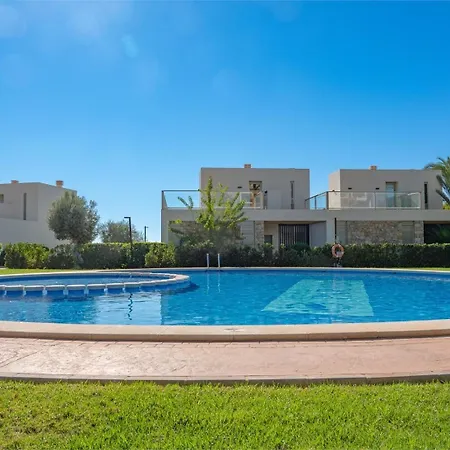 Ferienhaus Paradis 18 *